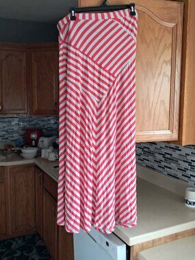 womens skirt long